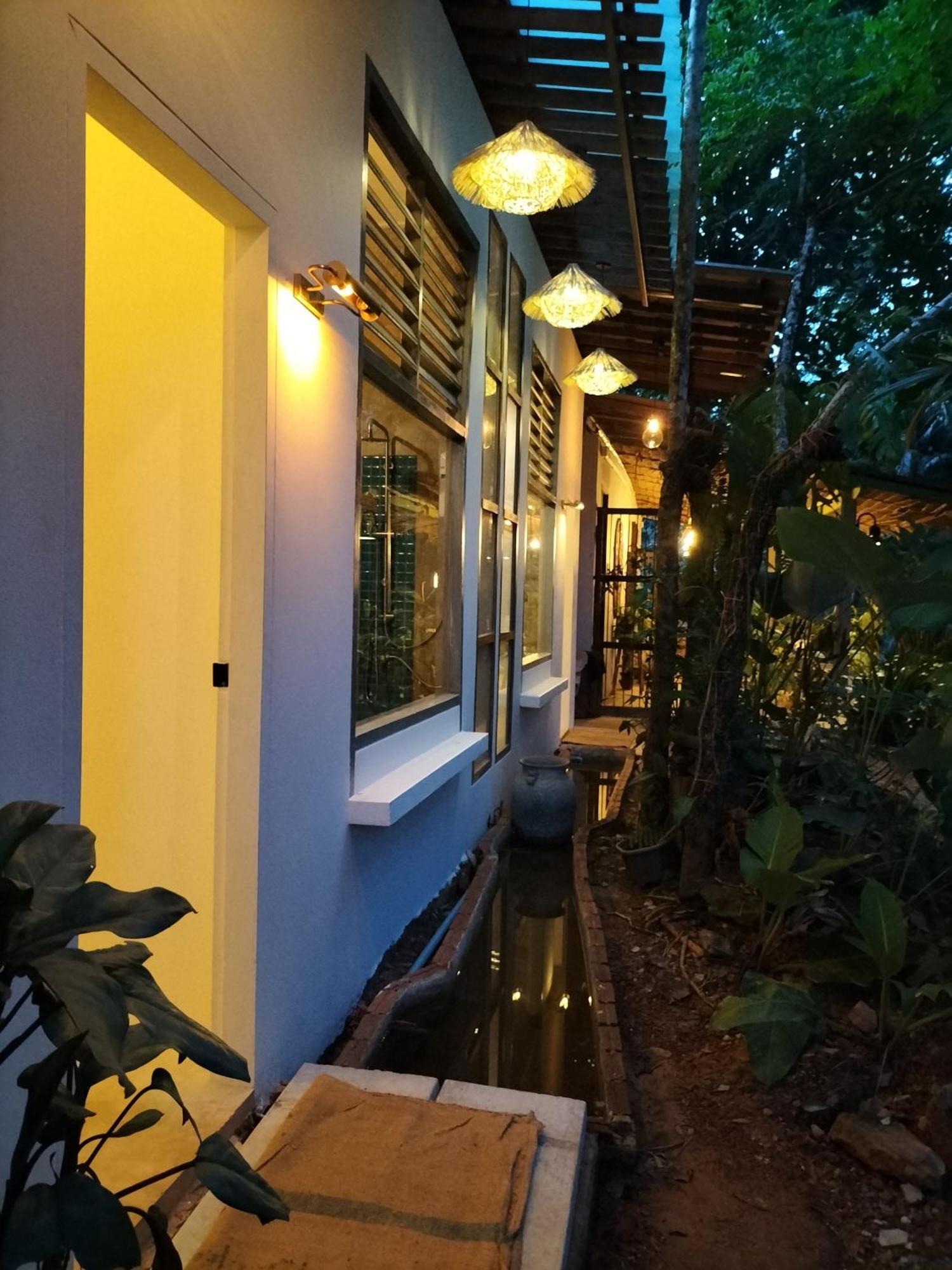 Baan Hotelier Resort Trat Exteriör bild