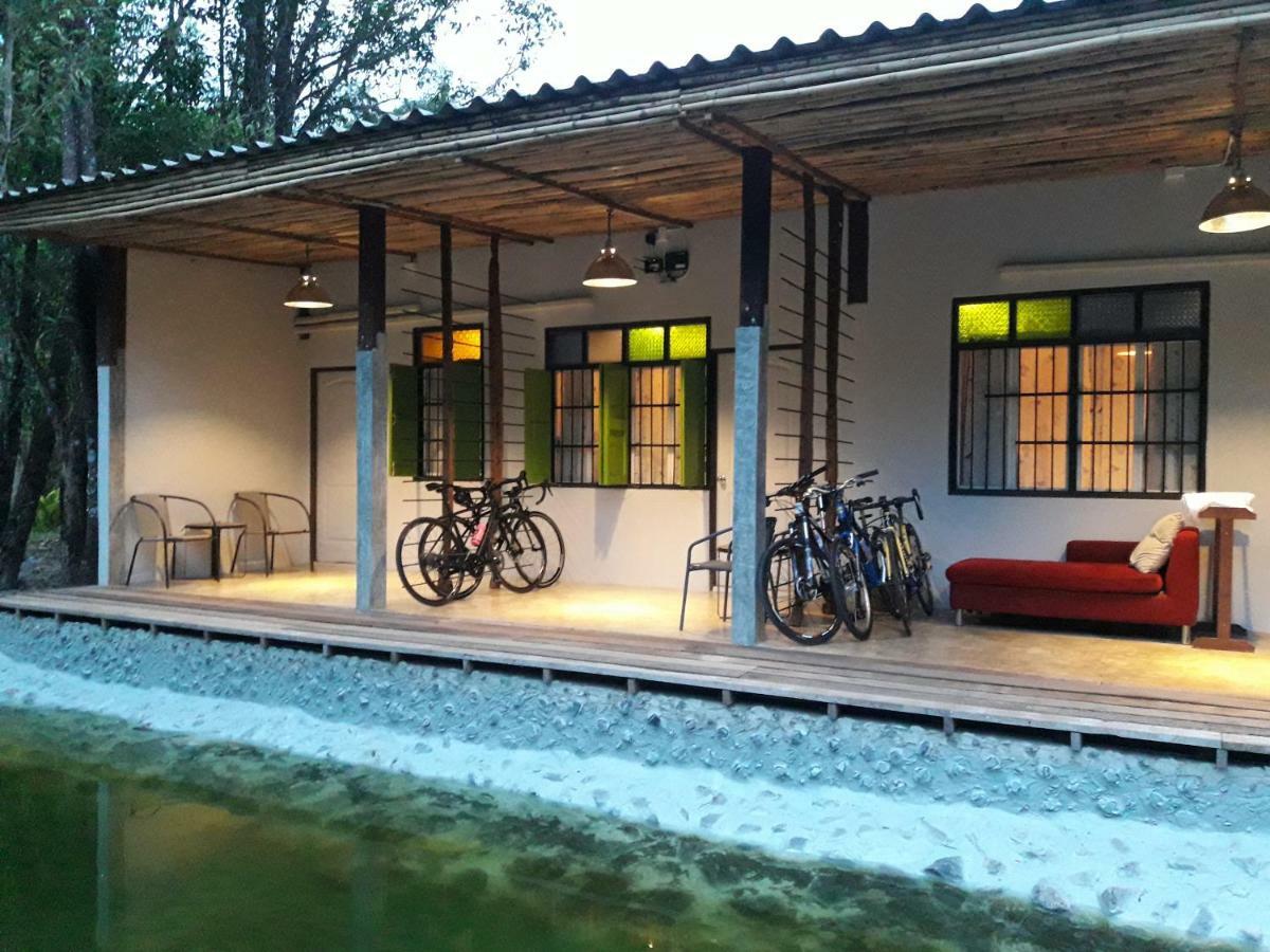 Baan Hotelier Resort Trat Exteriör bild